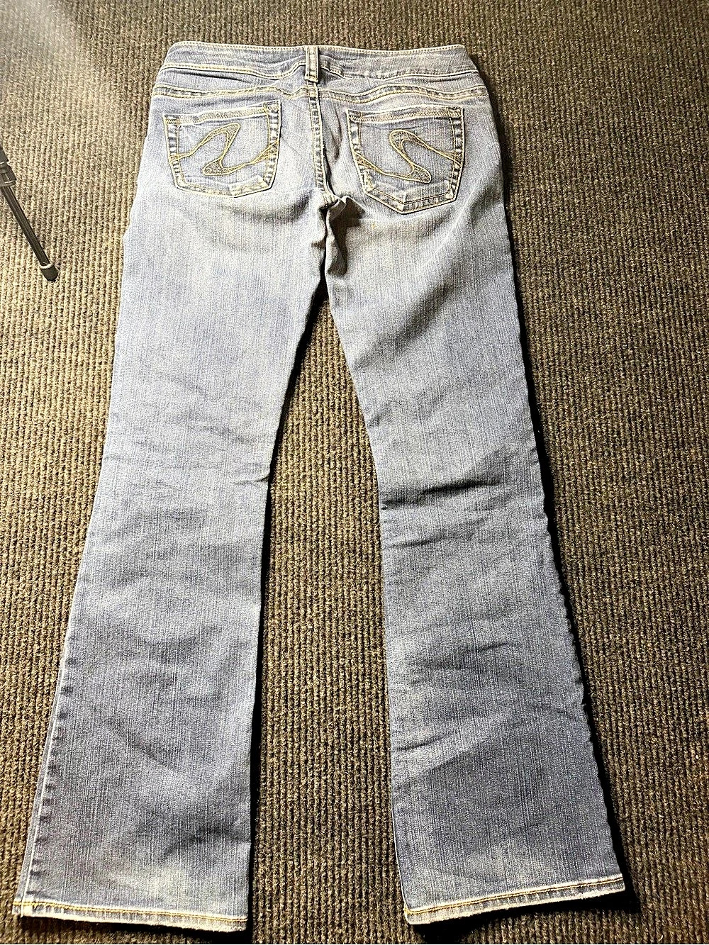 Vintage Y2K Silver Jeans Co Tuesday Bootcut Jeans Size 29 29x33 Low Rise